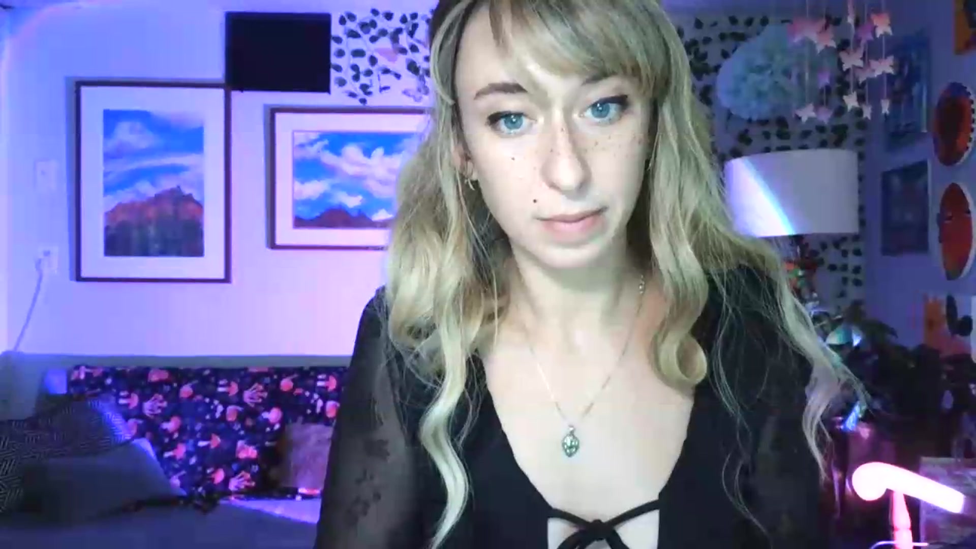 Gallery image thumbnail from HoneyinMay's myfreecams stream on, 08/03/2026, 14:52 image 15 of 20