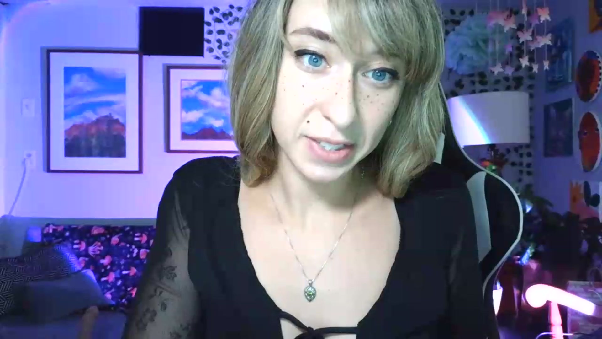 Gallery image thumbnail from HoneyinMay's myfreecams stream on, 08/03/2026, 14:52 image 2 of 20