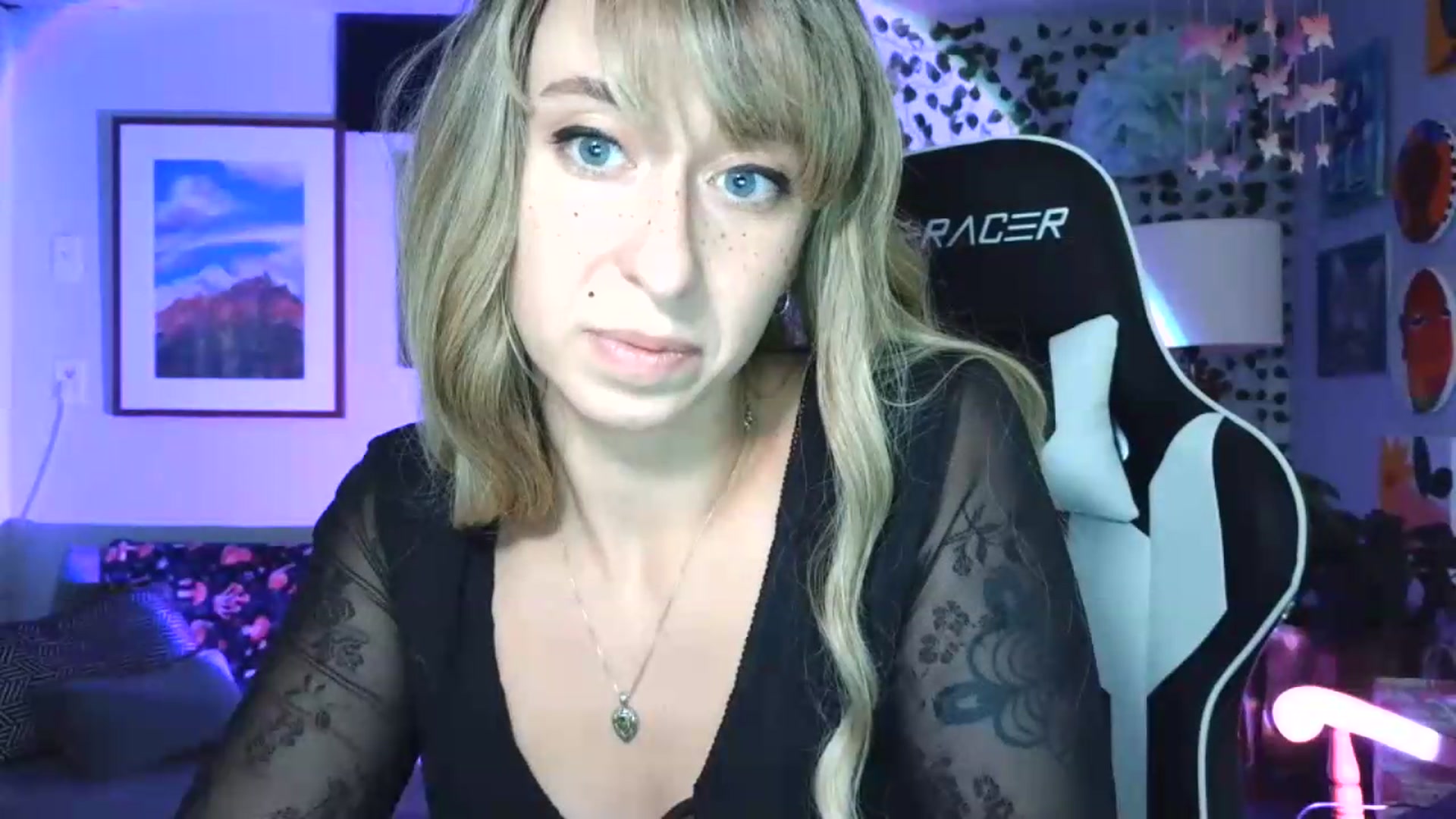 Gallery image thumbnail from HoneyinMay's myfreecams stream on, 08/03/2026, 14:52 image 7 of 20