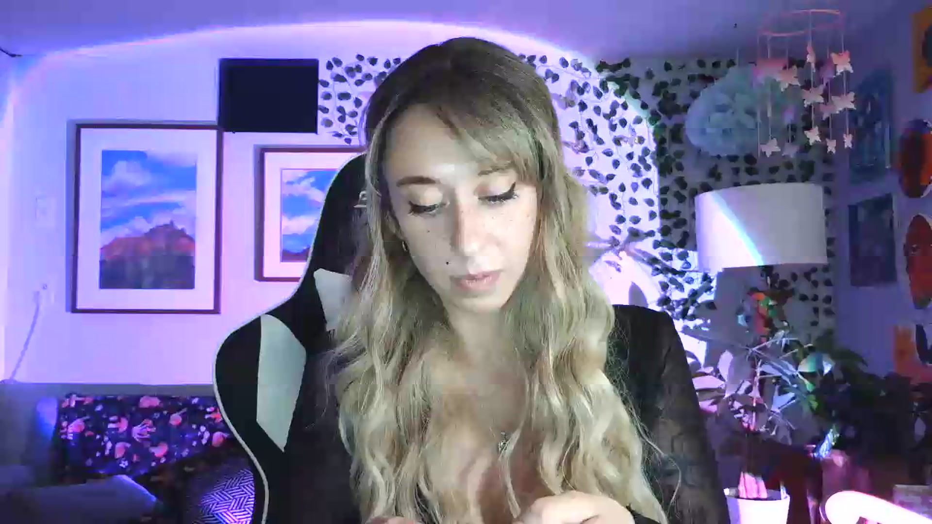 Gallery image thumbnail from HoneyinMay's myfreecams stream on, 08/03/2026, 16:16 image 1 of 20