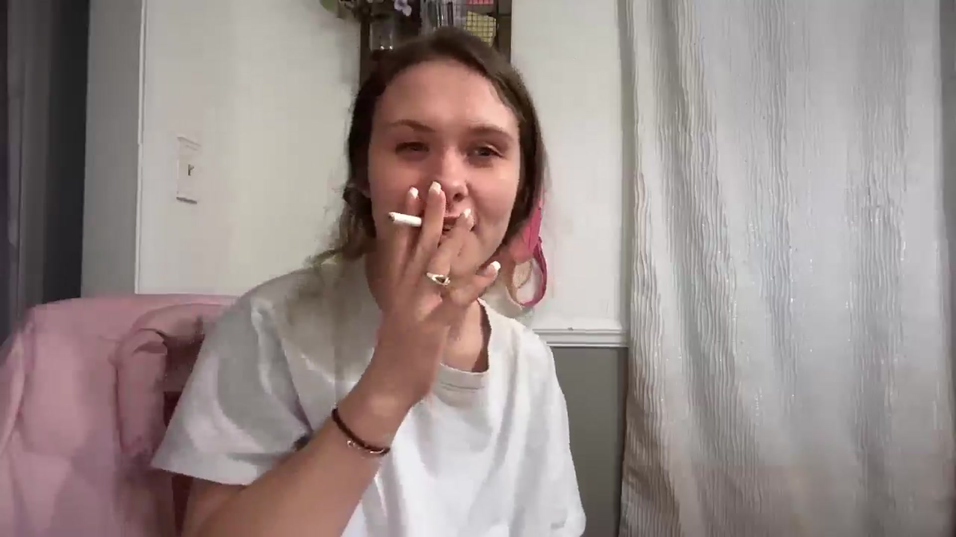 Gallery image thumbnail from Honeykissesxo's myfreecams stream on, 01/07/2026, 10:25 image 16 of 20
