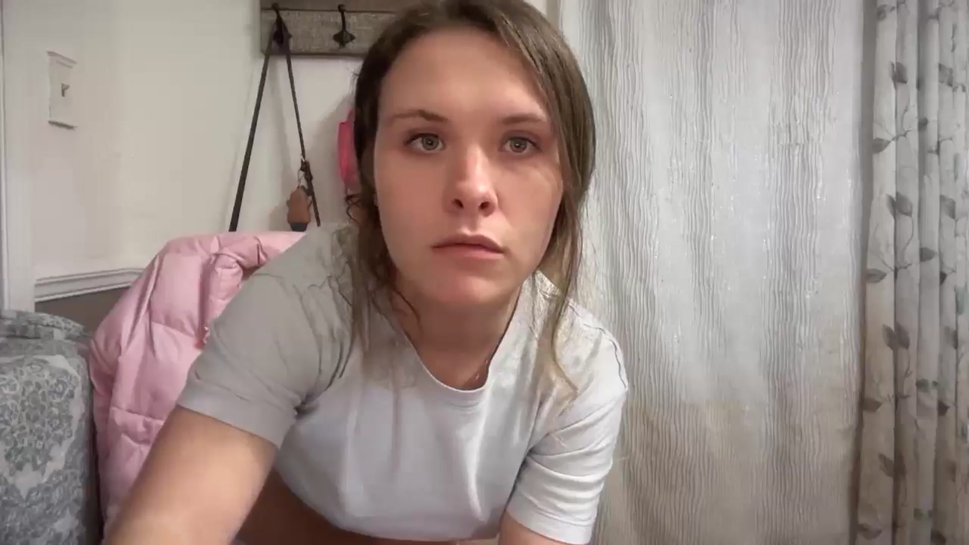 Gallery image thumbnail from Honeykissesxo's myfreecams stream on, 01/07/2026, 11:53 image 17 of 20