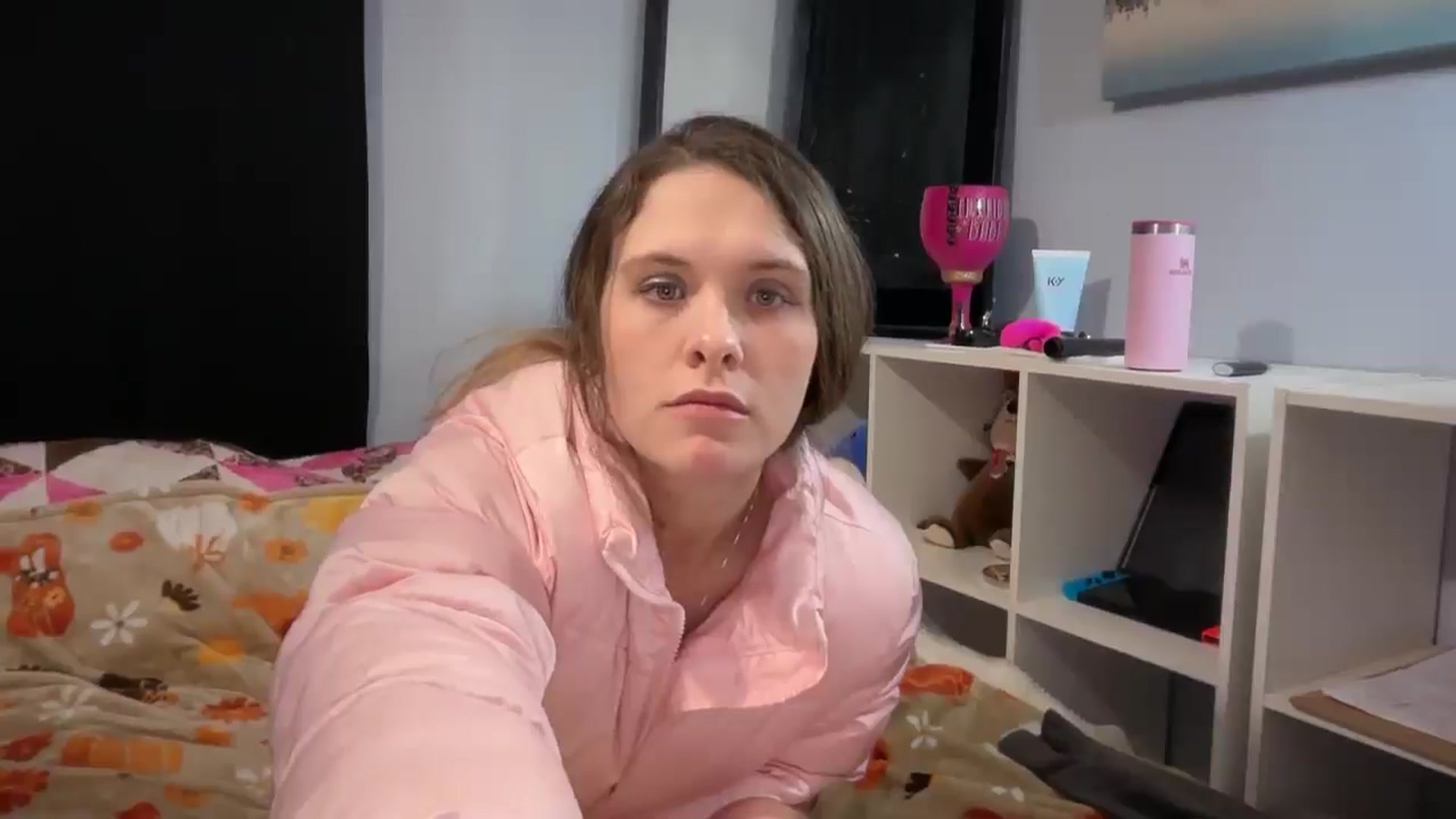 Gallery image thumbnail from Honeykissesxo's myfreecams stream on, 01/12/2026, 07:20 image 6 of 20