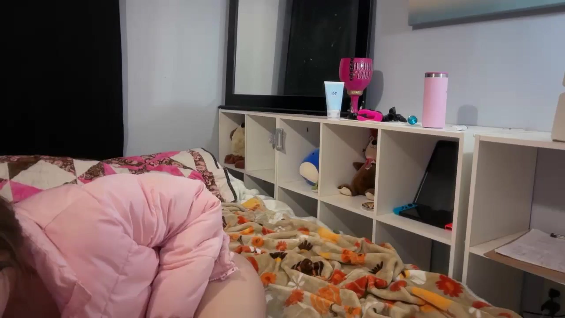 Gallery image thumbnail from Honeykissesxo's myfreecams stream on, 01/12/2026, 09:59 image 8 of 20