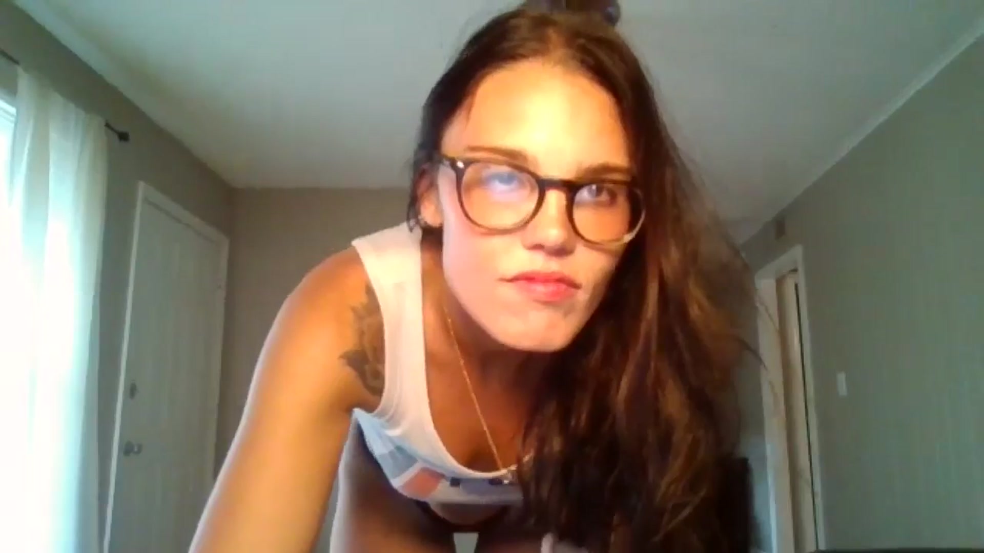 Gallery image thumbnail from Honeymuff0's myfreecams stream on, 07/29/2024, 14:22 image 13 of 20