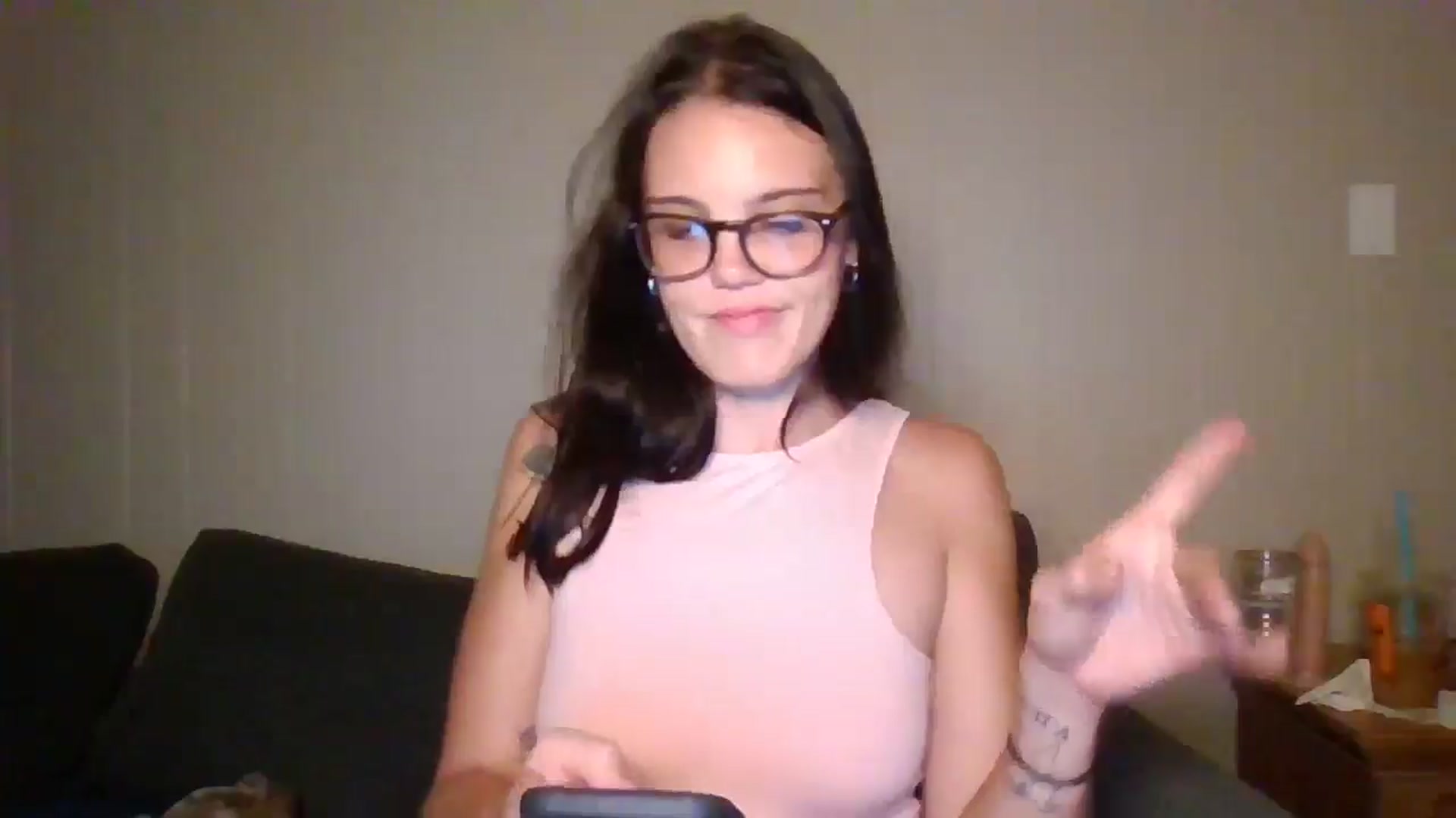Gallery image thumbnail from Honeymuff0's myfreecams stream on, 07/31/2024, 10:38 image 19 of 20