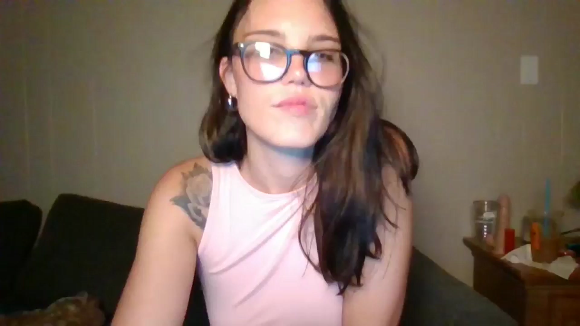 Gallery image thumbnail from Honeymuff0's myfreecams stream on, 07/31/2024, 10:38 image 8 of 20