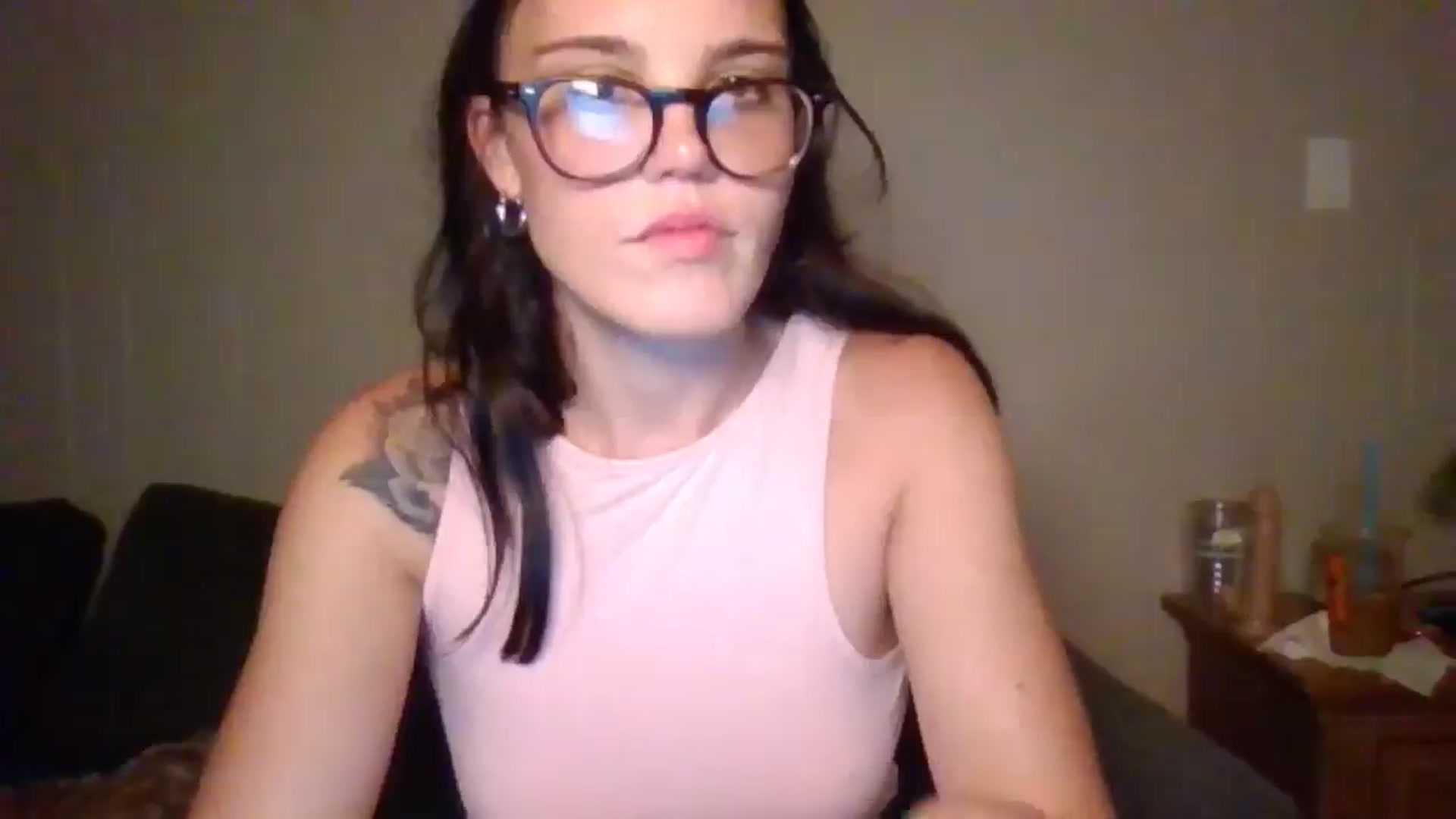 Gallery image thumbnail from Honeymuff0's myfreecams stream on, 07/31/2024, 10:38 image 11 of 20