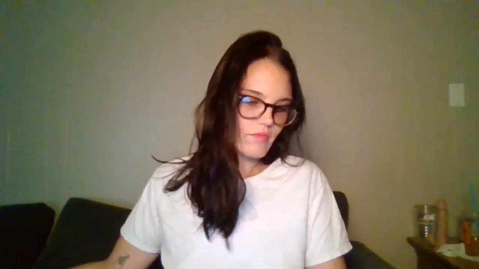 Gallery image thumbnail from Honeymuff0's myfreecams stream on, 07/31/2024, 12:09 image 6 of 20