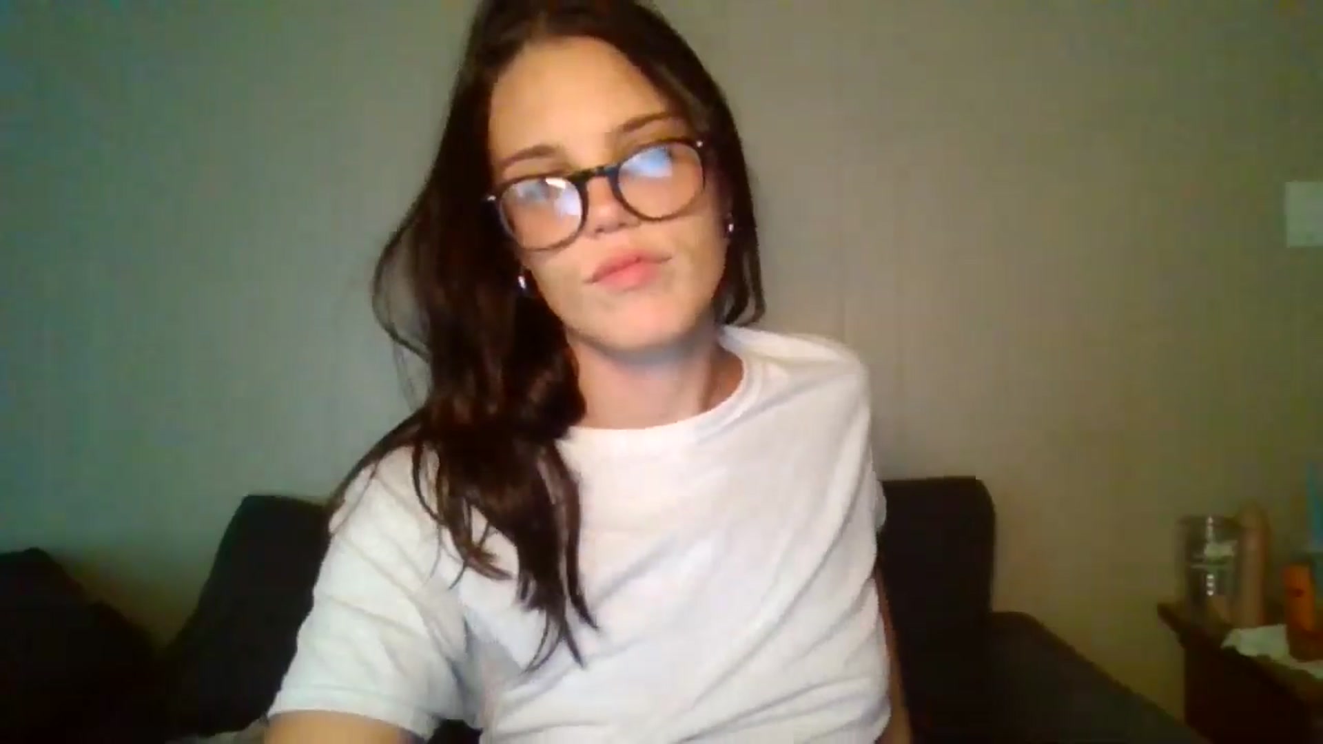 Gallery image thumbnail from Honeymuff0's myfreecams stream on, 07/31/2024, 12:09 image 15 of 20