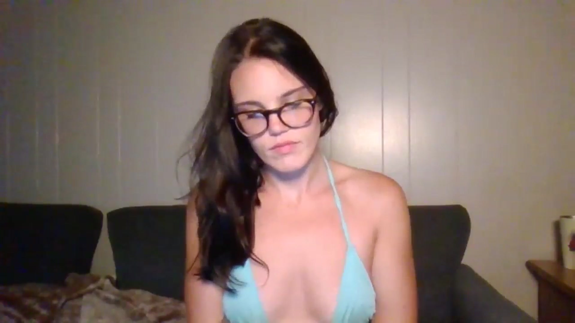 Gallery image thumbnail from Honeymuff0's myfreecams stream on, 08/01/2024, 10:55 image 10 of 20