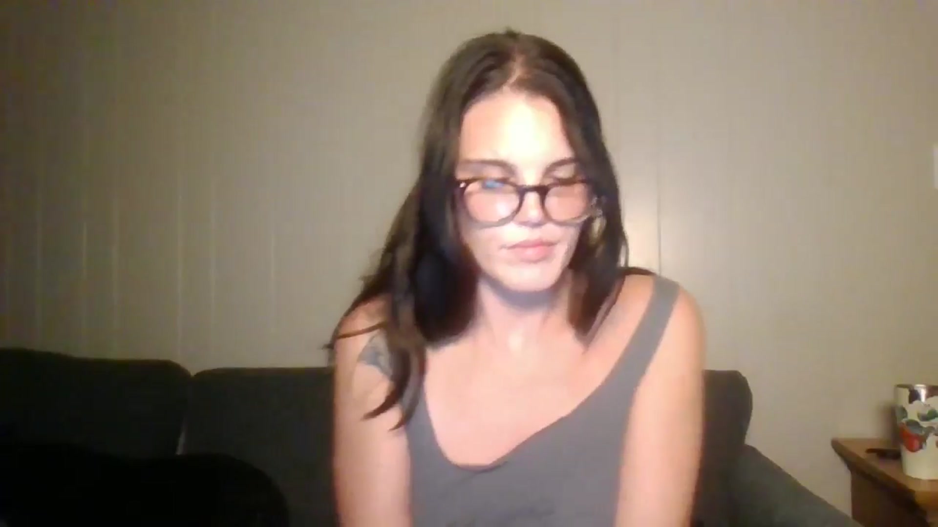 Gallery image thumbnail from Honeymuff0's myfreecams stream on, 08/09/2024, 10:31 image 18 of 20