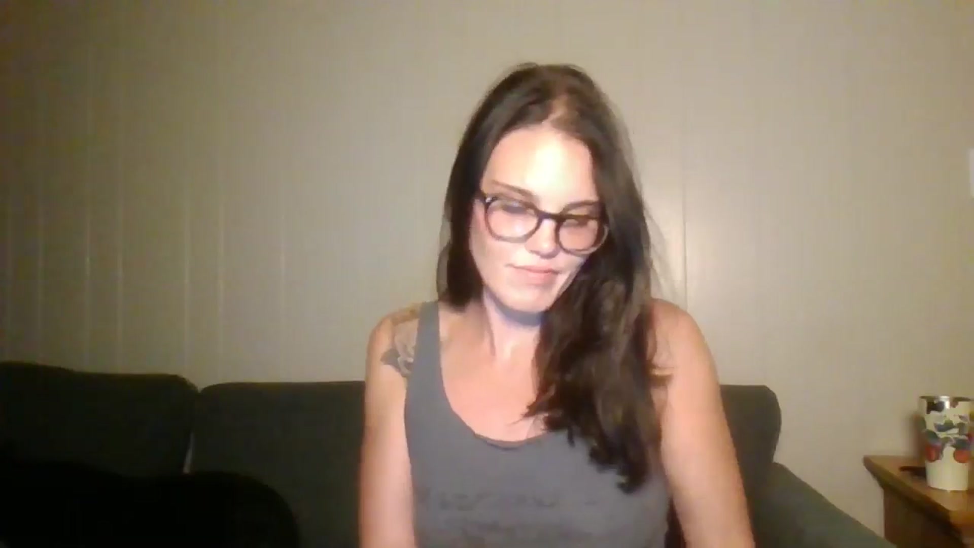 Gallery image thumbnail from Honeymuff0's myfreecams stream on, 08/09/2024, 10:31 image 16 of 20