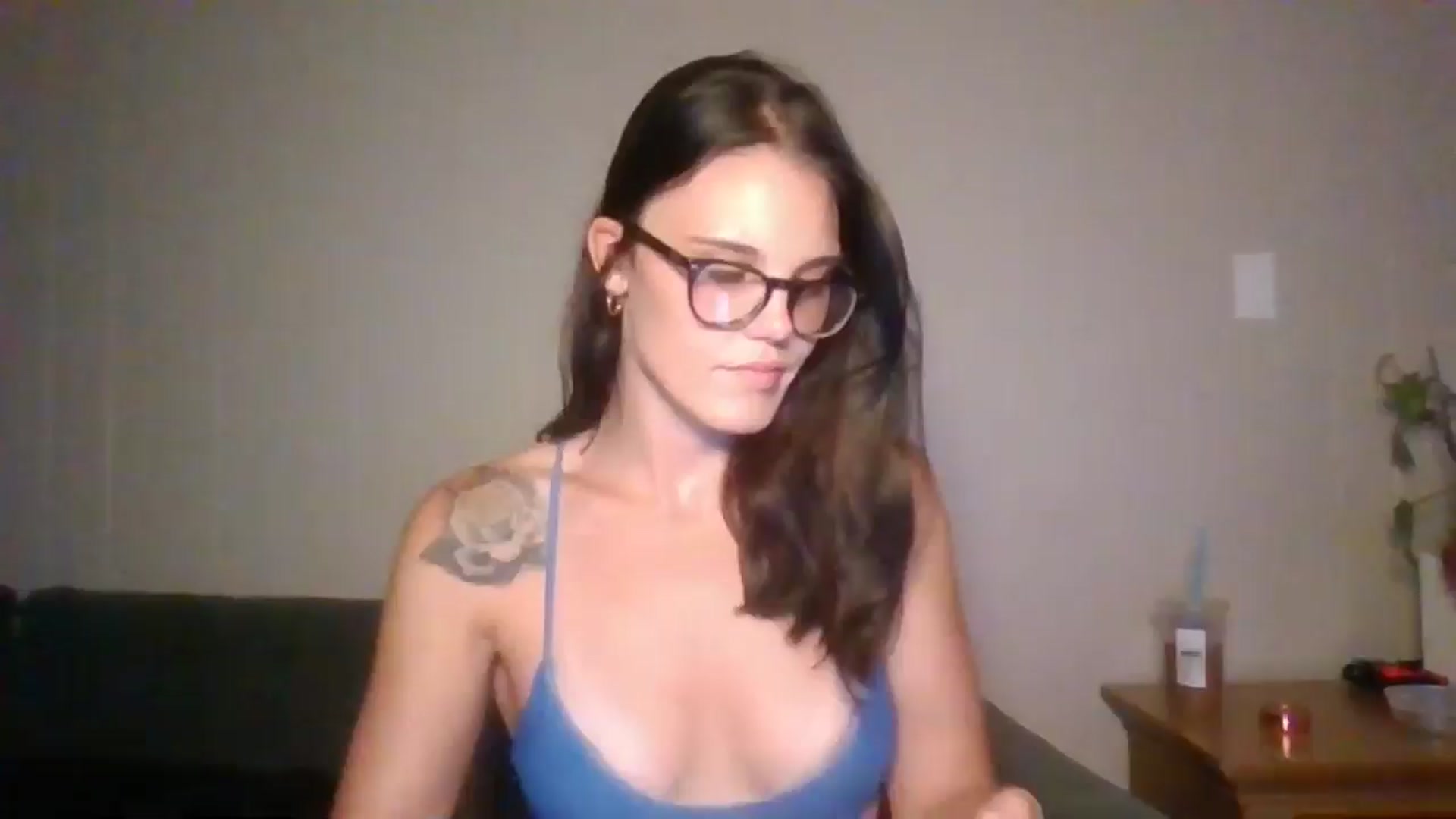 Gallery image thumbnail from Honeymuff0's myfreecams stream on, 08/13/2024, 10:34 image 20 of 20