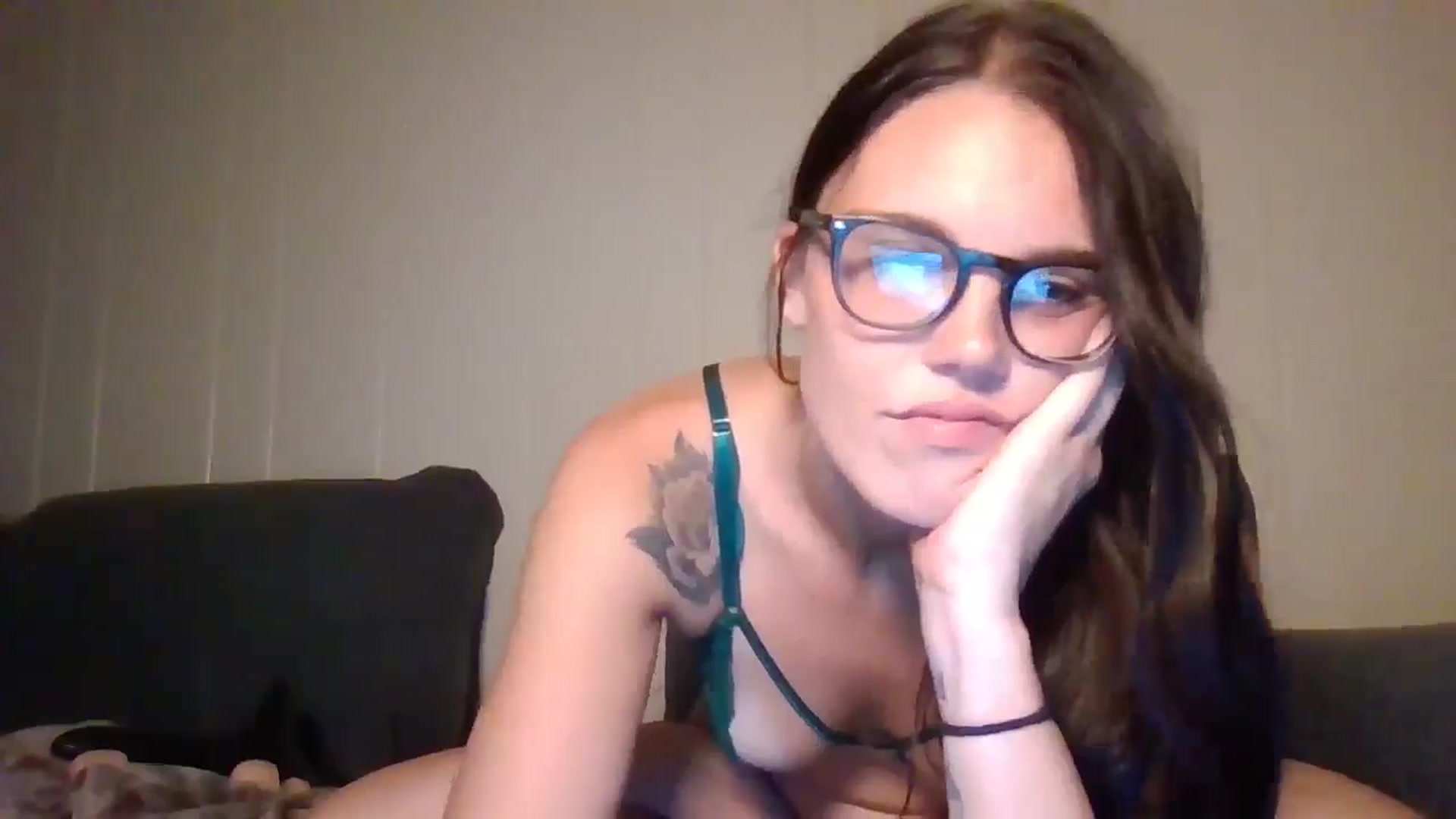 Gallery image thumbnail from Honeymuff0's myfreecams stream on, 08/23/2024, 11:27 image 11 of 20