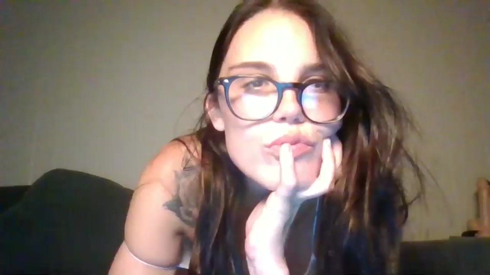 Gallery image thumbnail from Honeymuff0's myfreecams stream on, 08/29/2024, 11:13 image 1 of 20