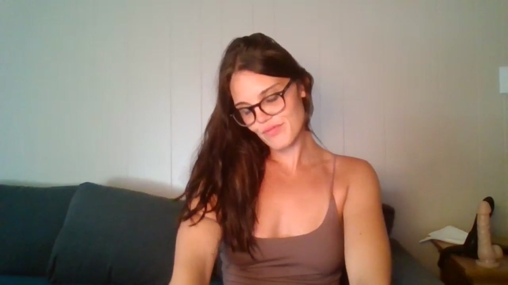 Gallery image thumbnail from Honeymuff0's myfreecams stream on, 08/30/2024, 13:25 image 14 of 20