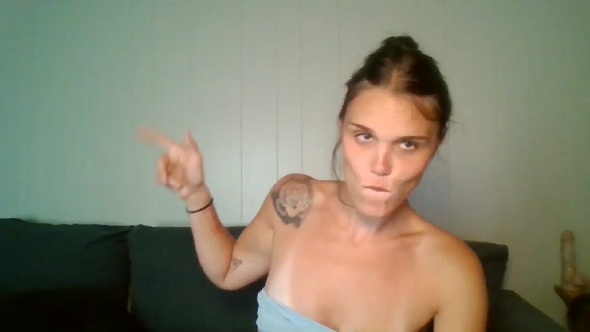 Gallery image thumbnail from Honeymuff0's myfreecams stream on, 09/03/2024, 12:08 image 11 of 20