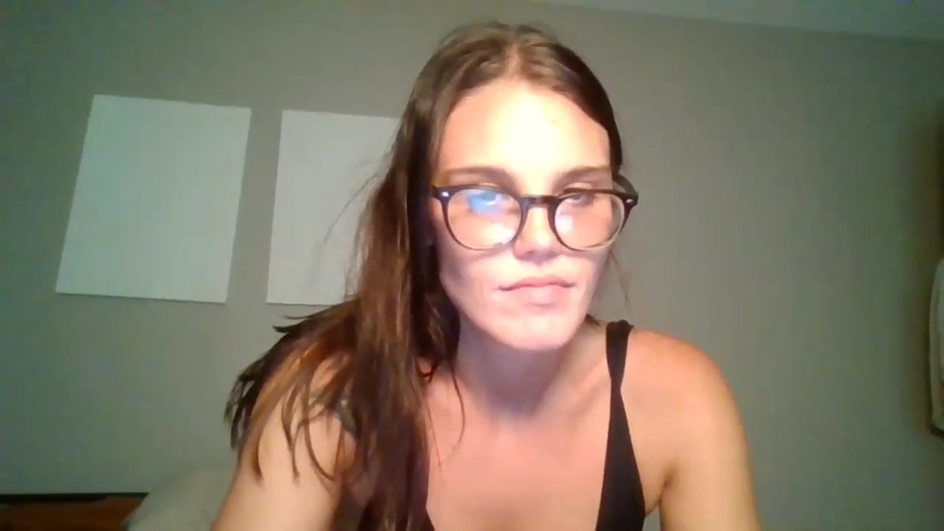 Gallery image thumbnail from Honeymuff0's myfreecams stream on, 09/17/2024, 17:22 image 19 of 20