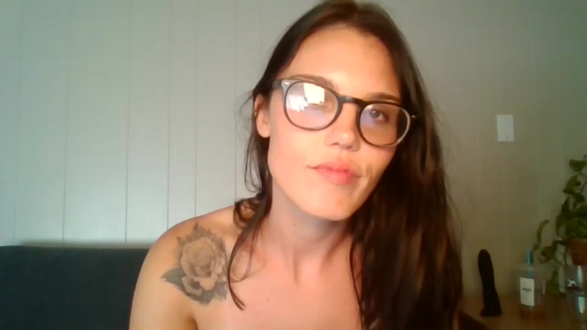 Gallery image thumbnail from Honeymuff0's myfreecams stream on, 09/22/2024, 13:54 image 10 of 20