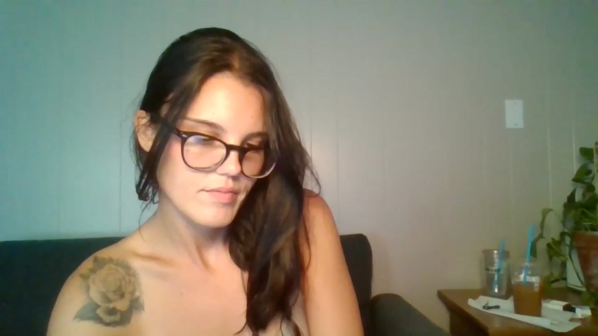 Gallery image thumbnail from Honeymuff0's myfreecams stream on, 09/24/2024, 12:37 image 16 of 20