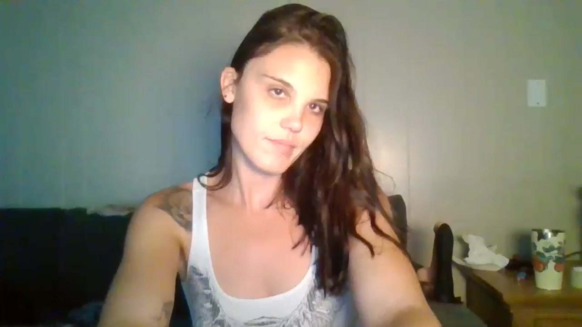 Gallery image thumbnail from Honeymuff0's myfreecams stream on, 10/02/2024, 11:40 image 13 of 20
