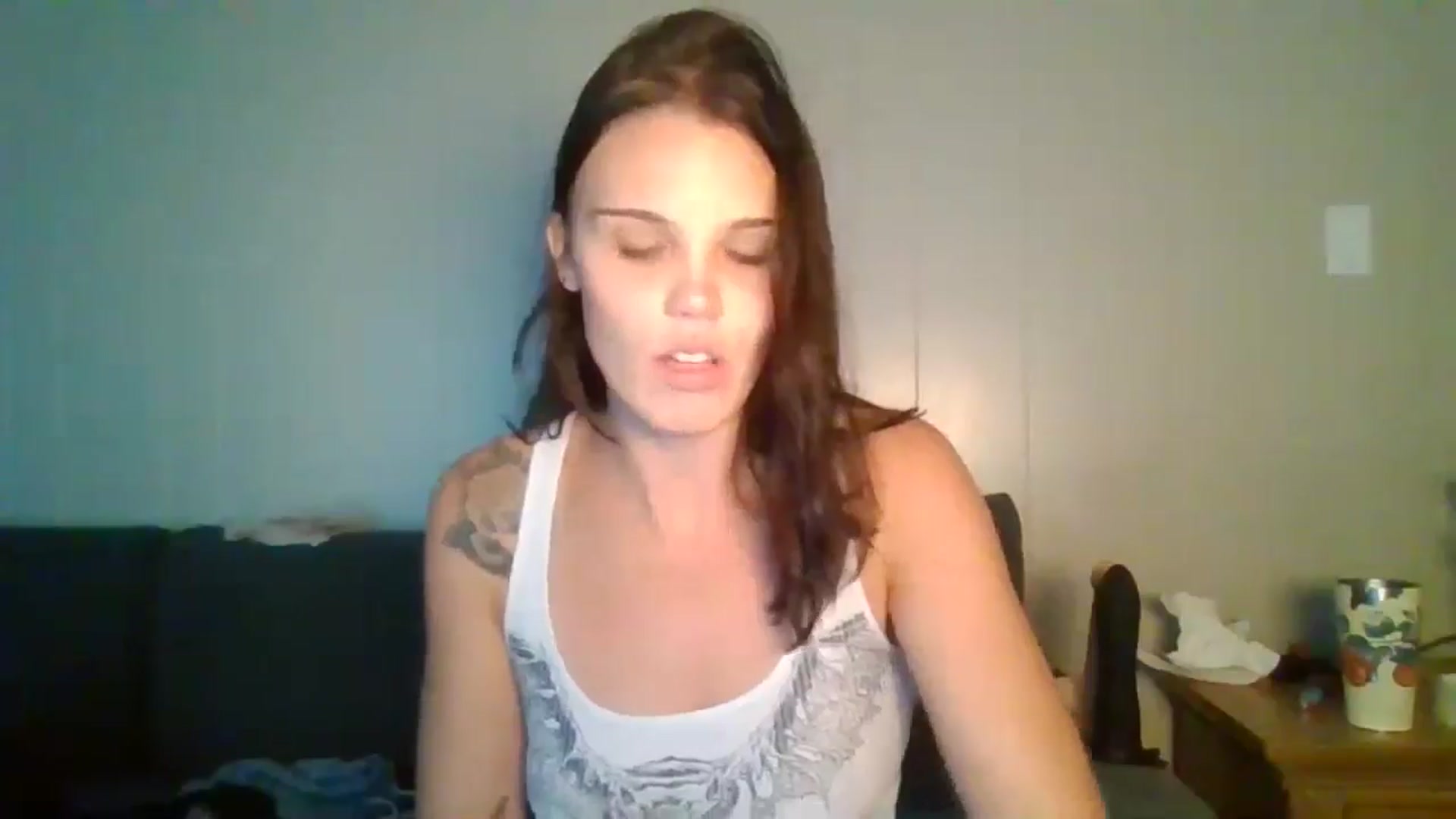 Gallery image thumbnail from Honeymuff0's myfreecams stream on, 10/02/2024, 11:54 image 17 of 20