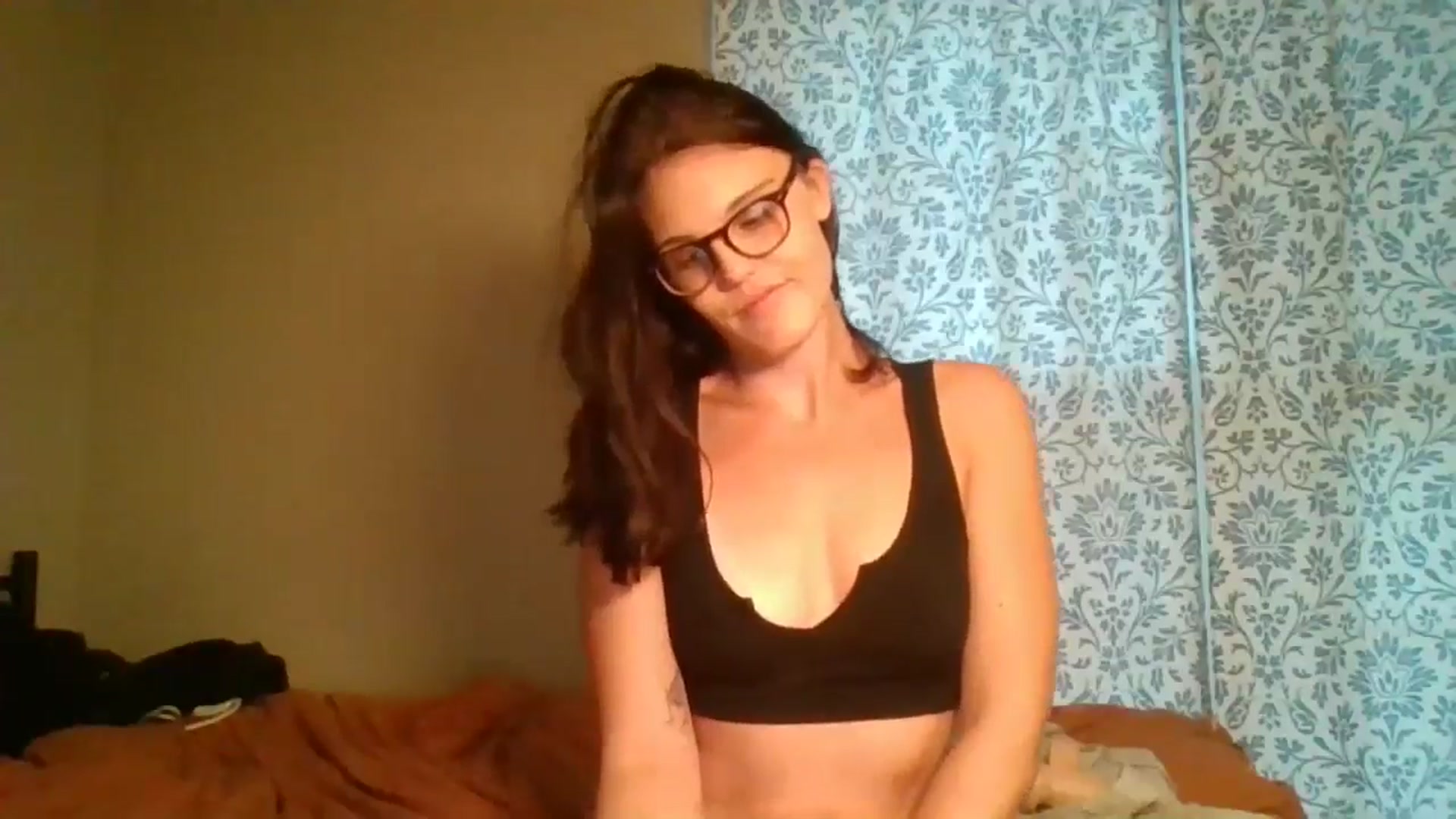 Gallery image thumbnail from Honeymuff0's myfreecams stream on, 10/22/2024, 11:52 image 20 of 20