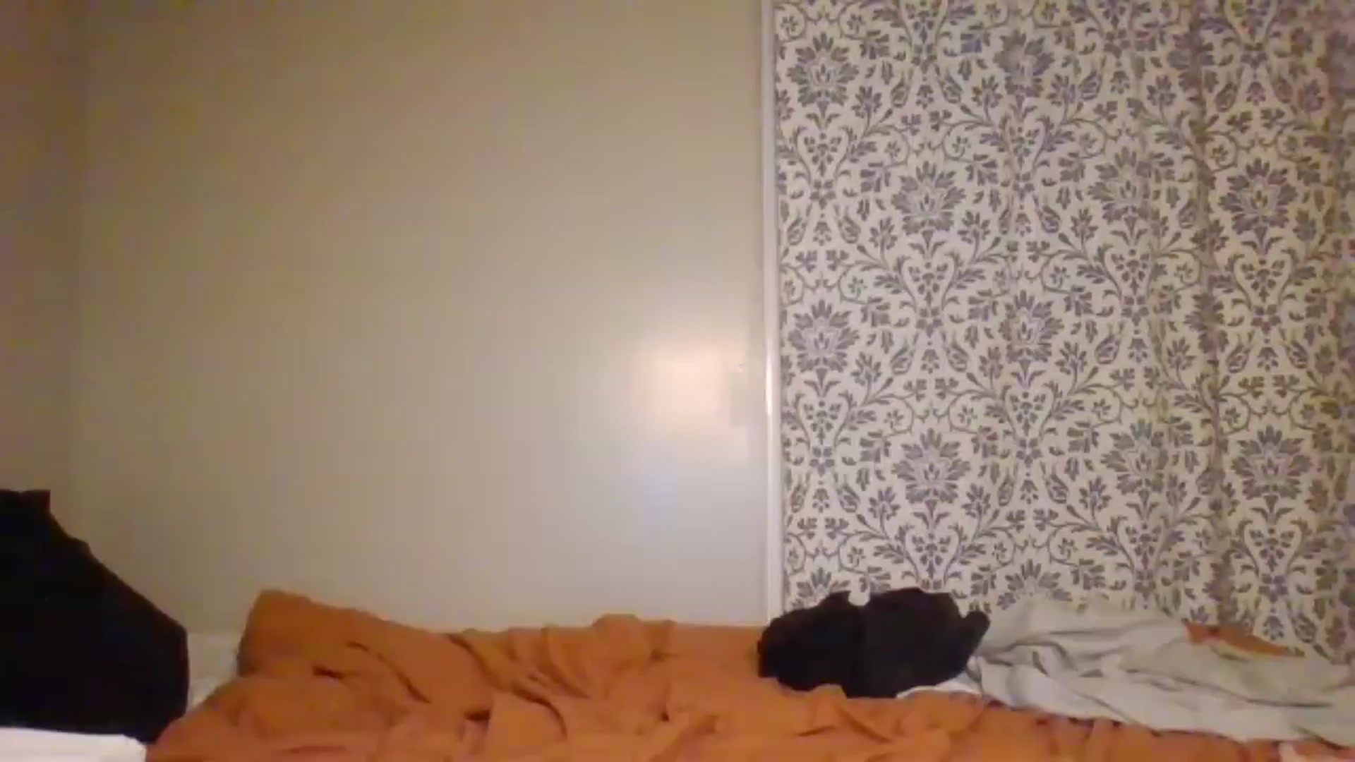 Gallery image thumbnail from Honeymuff0's myfreecams stream on, 10/22/2024, 11:52 image 5 of 20