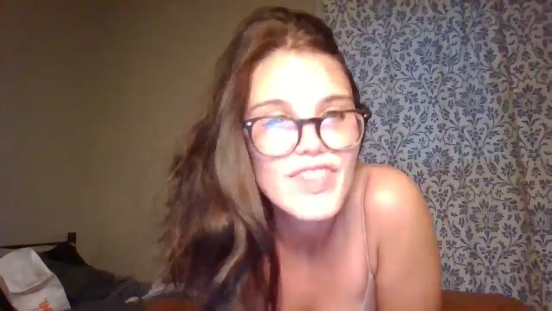 Gallery image thumbnail from Honeymuff0's myfreecams stream on, 10/23/2024, 11:52 image 9 of 20