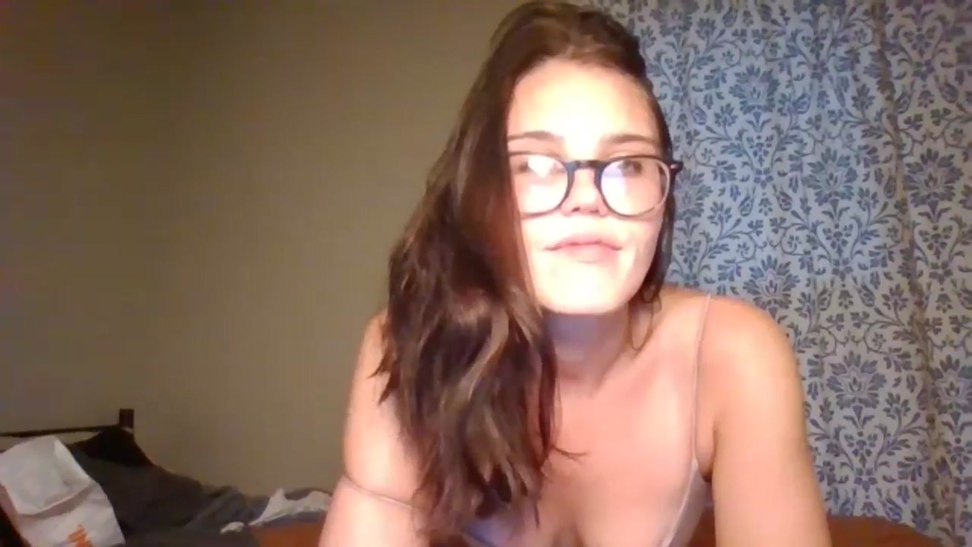 Gallery image thumbnail from Honeymuff0's myfreecams stream on, 10/23/2024, 11:52 image 10 of 20