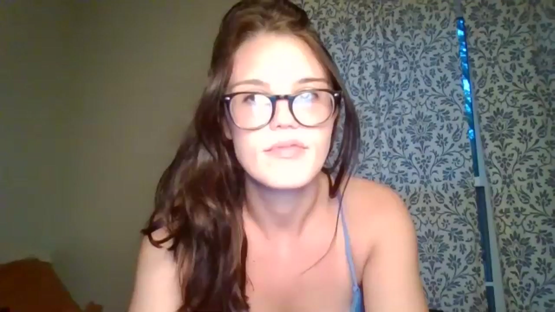 Gallery image thumbnail from Honeymuff0's myfreecams stream on, 10/29/2024, 12:43 image 1 of 20