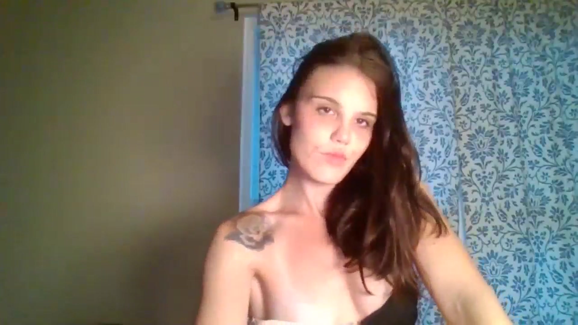 Gallery image thumbnail from Honeymuff0's myfreecams stream on, 11/15/2024, 12:08 image 10 of 20