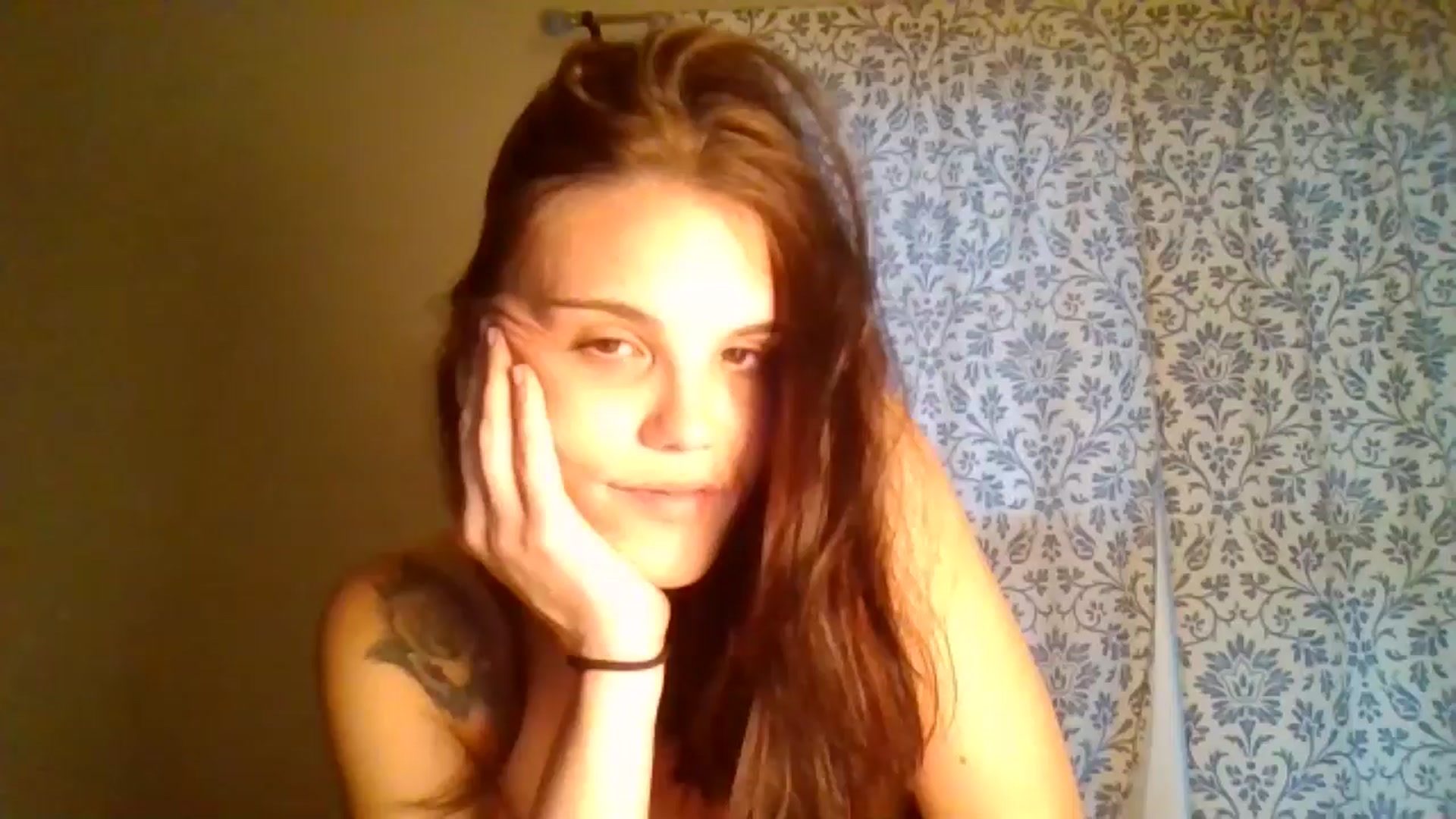 Gallery image thumbnail from Honeymuff0's myfreecams stream on, 11/15/2024, 12:08 image 15 of 20