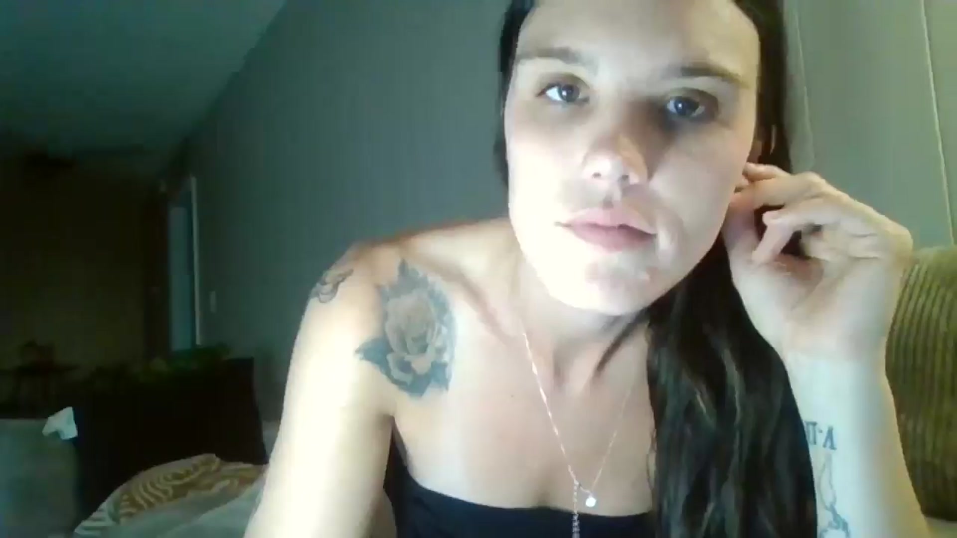 Gallery image thumbnail from Honeymuff0's myfreecams stream on, 08/07/2025, 13:50 image 8 of 20