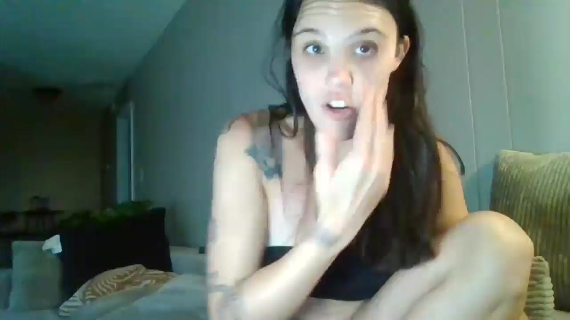 Gallery image thumbnail from Honeymuff0's myfreecams stream on, 08/07/2025, 13:50 image 18 of 20