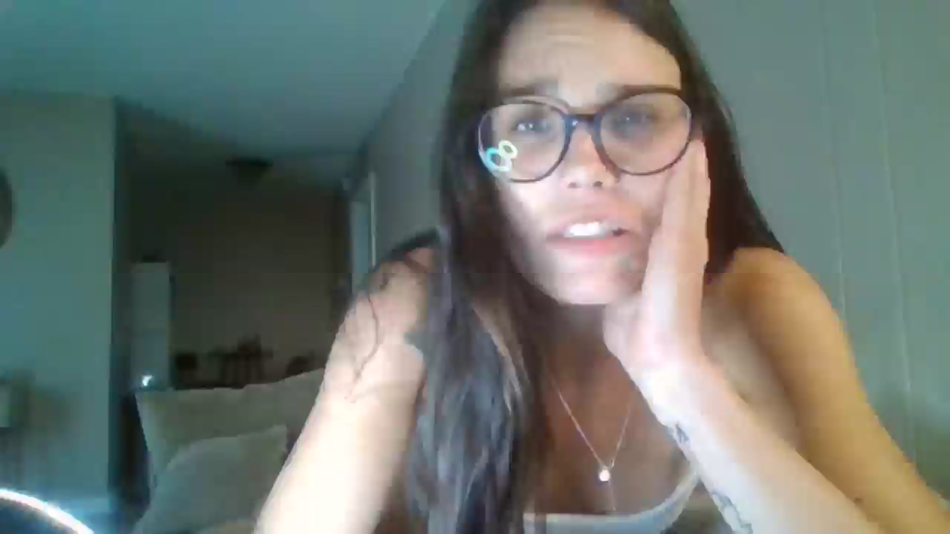 Gallery image thumbnail from Honeymuff0's myfreecams stream on, 08/12/2025, 13:21 image 18 of 20