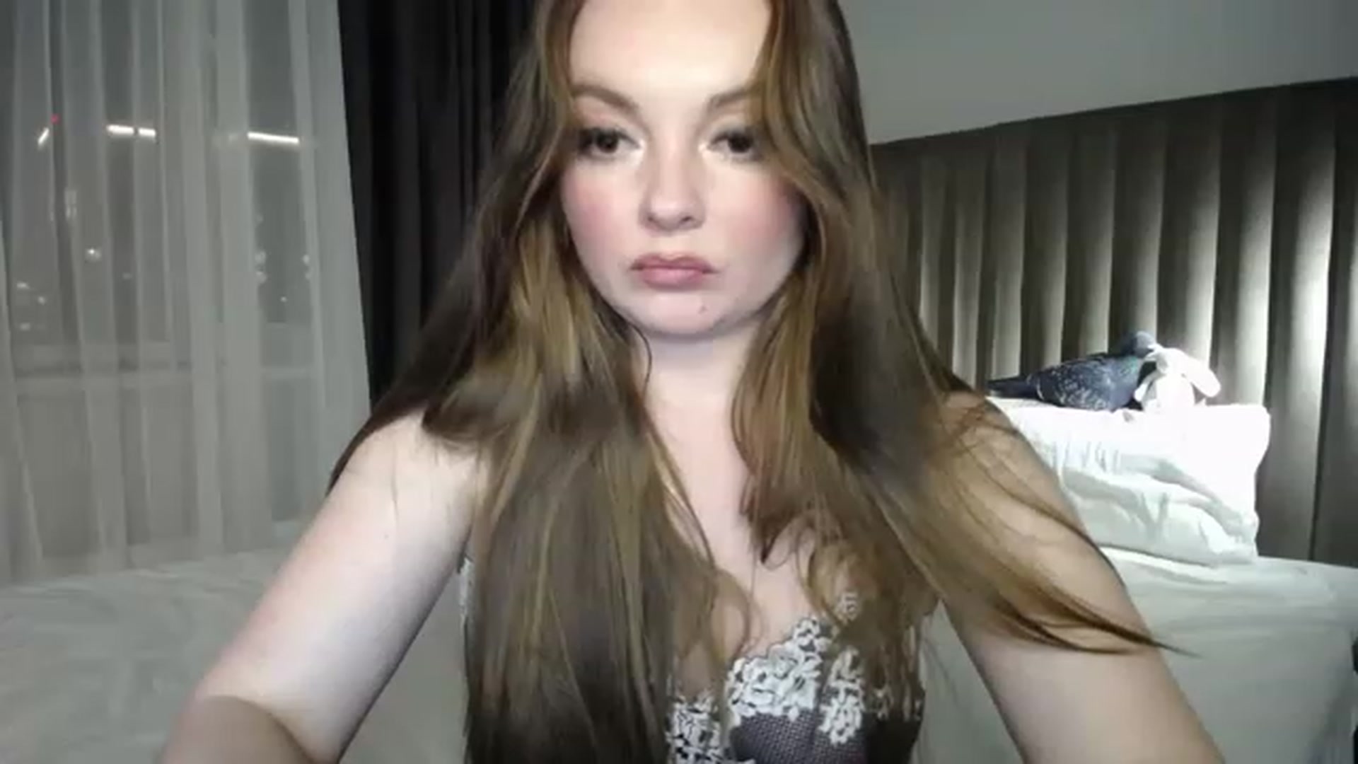 Gallery image thumbnail from HoneypotSpy's myfreecams stream on, 11/23/2022, 13:47 image 5 of 20