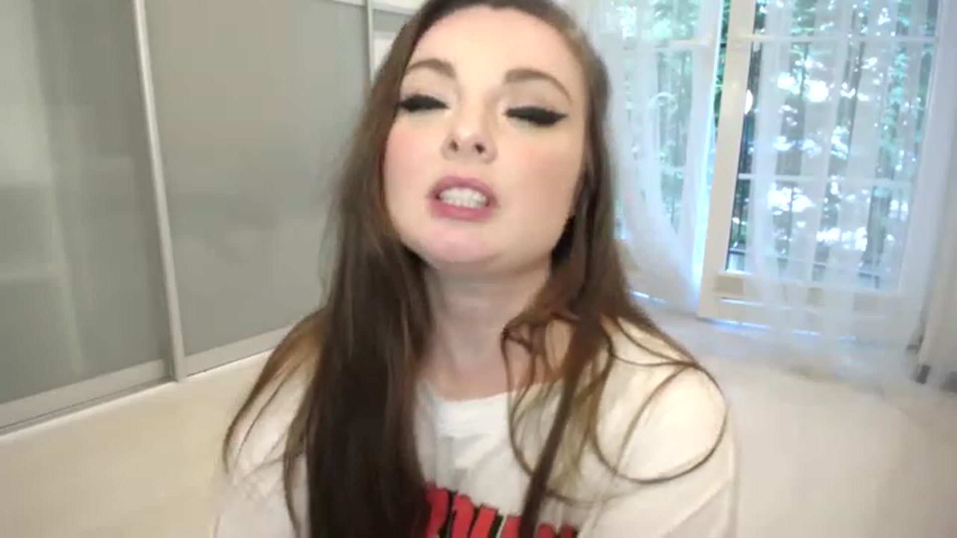 Gallery image thumbnail from HoneypotSpy's myfreecams stream on, 08/06/2023, 15:03 image 9 of 20