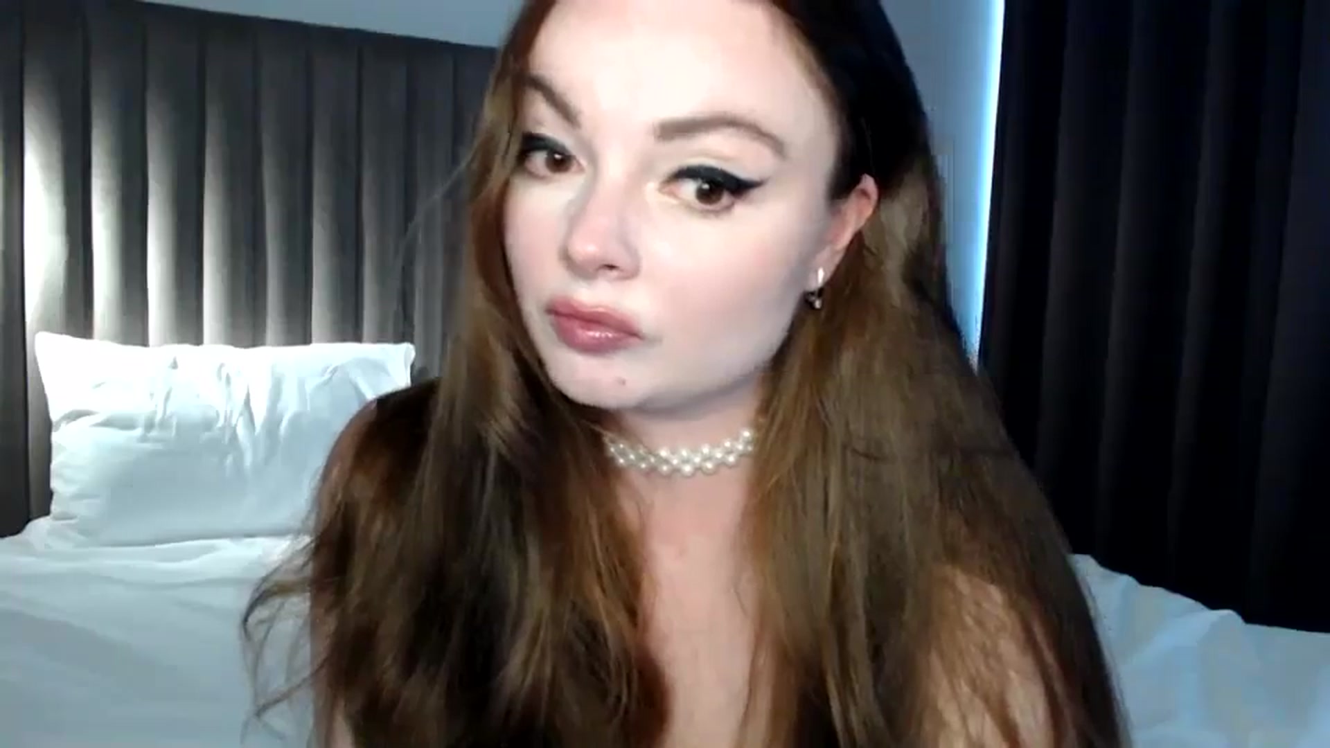 Gallery image thumbnail from HoneypotSpy's myfreecams stream on, 07/03/2024, 09:37 image 2 of 20