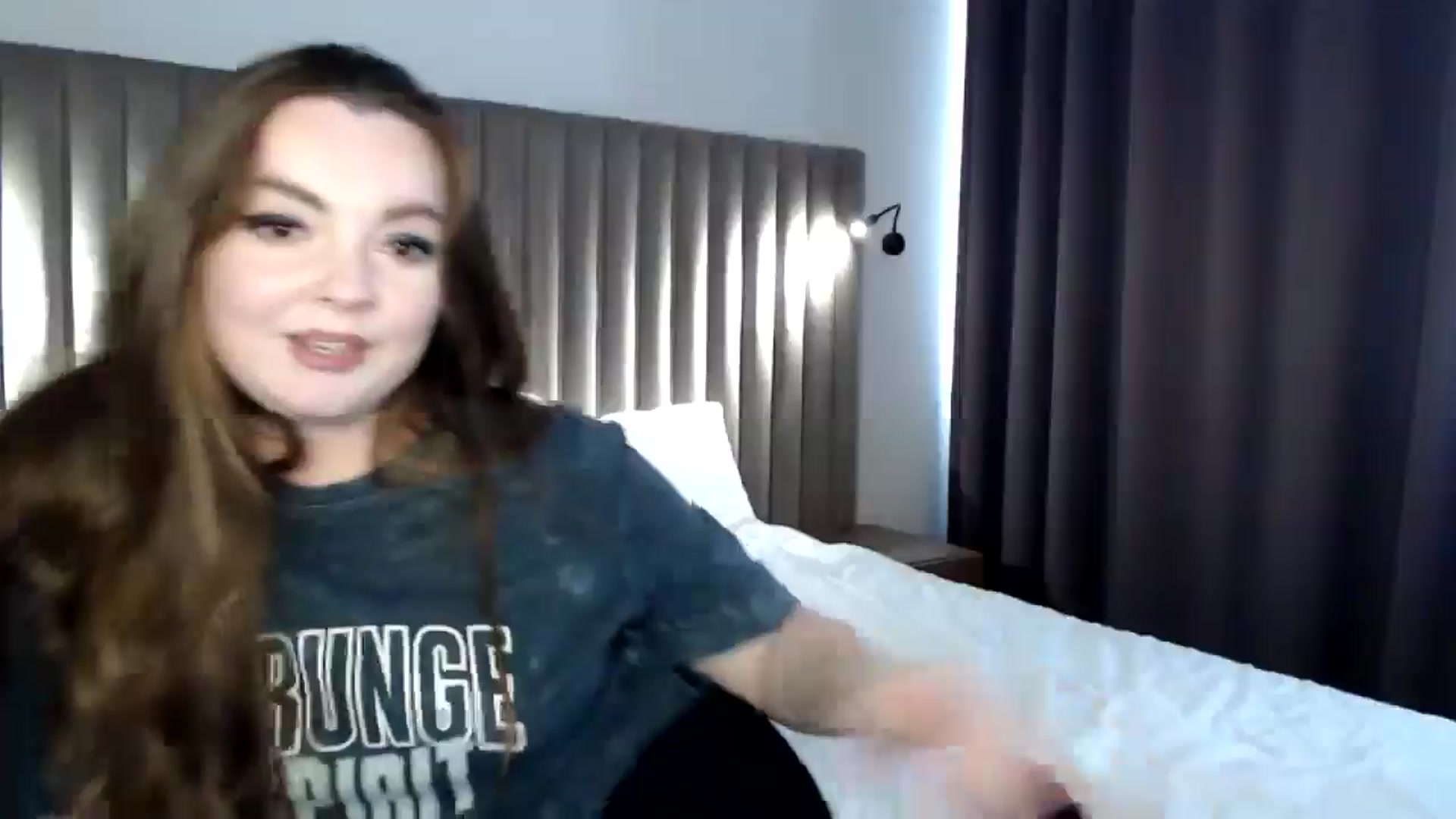 Gallery image thumbnail from HoneypotSpy's myfreecams stream on, 07/04/2024, 10:14 image 4 of 20