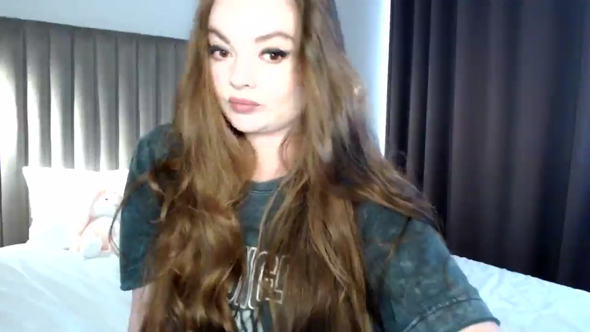 Gallery image thumbnail from HoneypotSpy's myfreecams stream on, 07/04/2024, 10:14 image 2 of 20