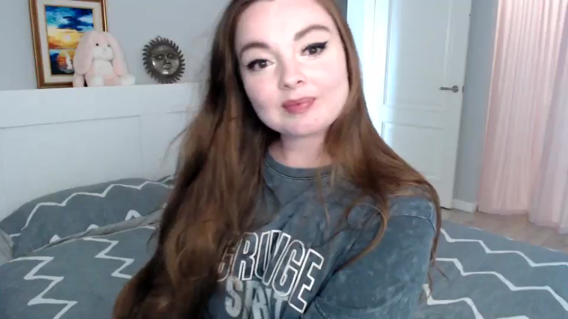 Gallery image thumbnail from HoneypotSpy's myfreecams stream on, 10/14/2024, 11:56 image 18 of 20