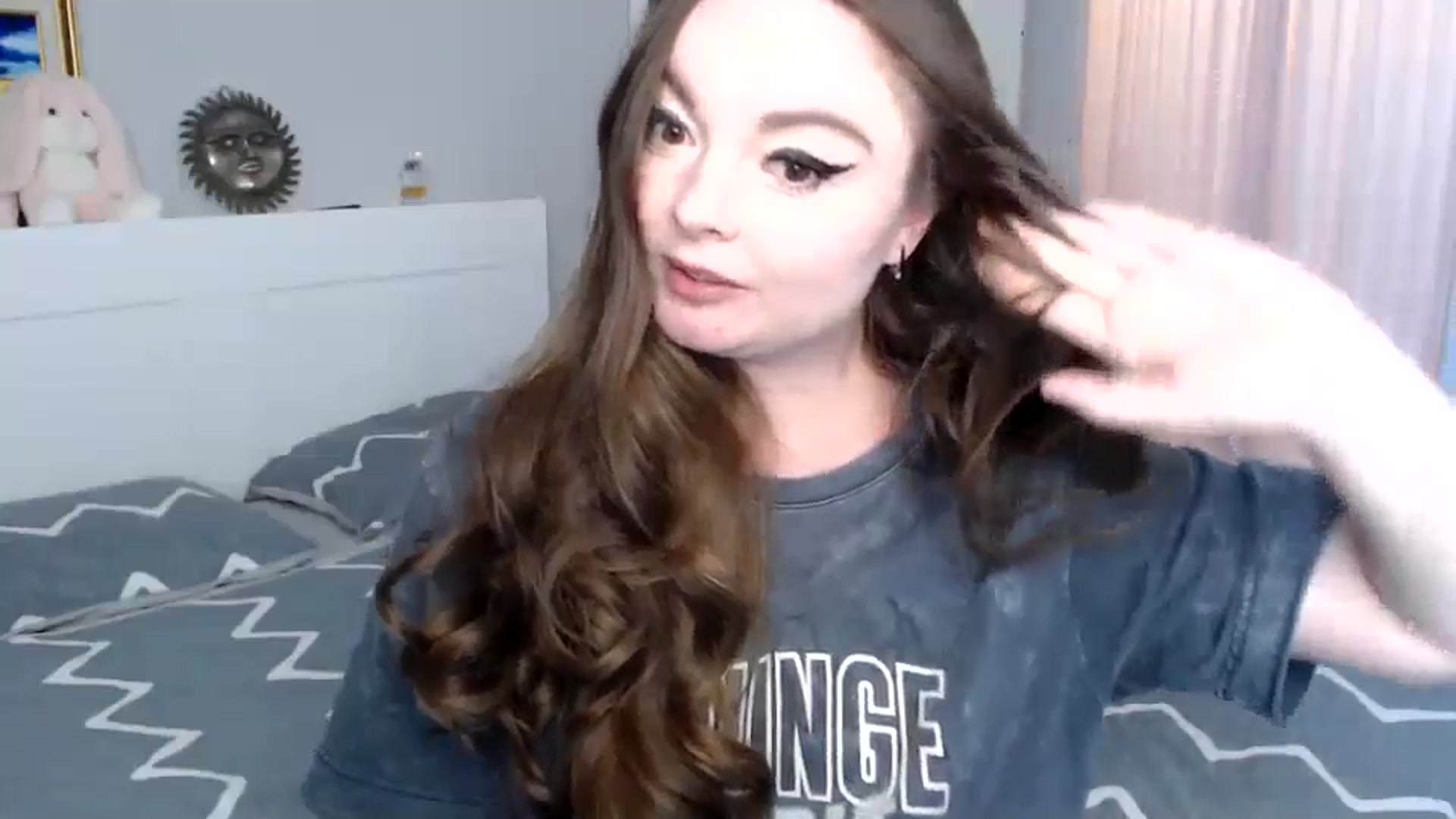 Gallery image thumbnail from HoneypotSpy's myfreecams stream on, 10/16/2024, 13:24 image 20 of 20