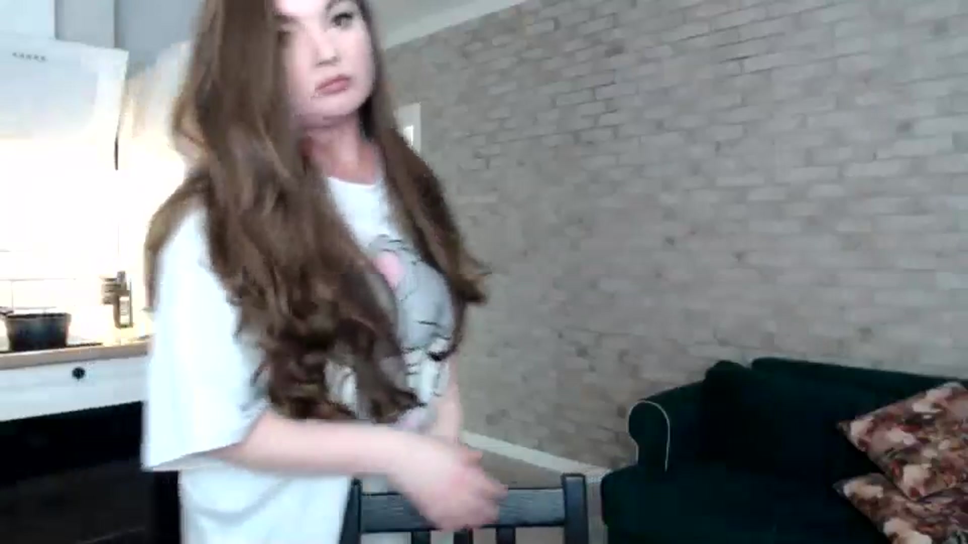 Gallery image thumbnail from HoneypotSpy's myfreecams stream on, 11/19/2024, 18:36 image 16 of 20