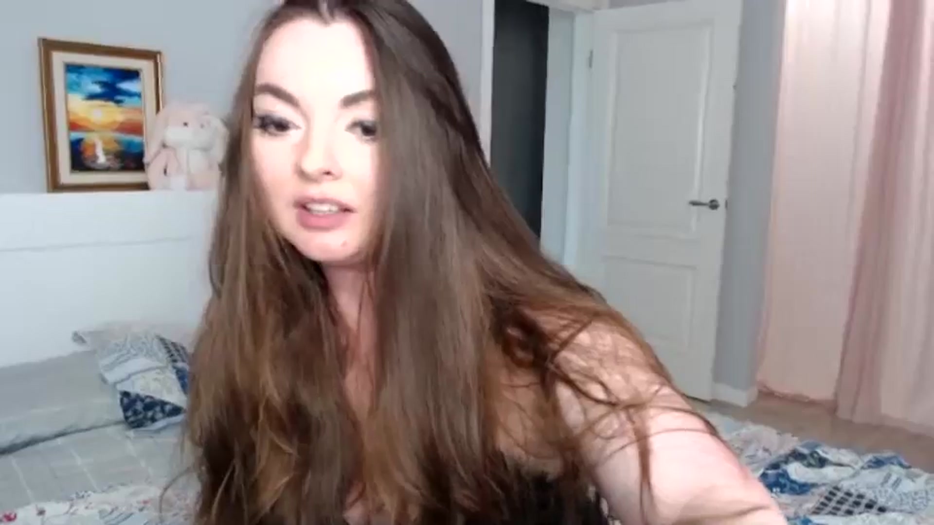 Gallery image thumbnail from HoneypotSpy's myfreecams stream on, 12/26/2024, 14:26 image 9 of 20