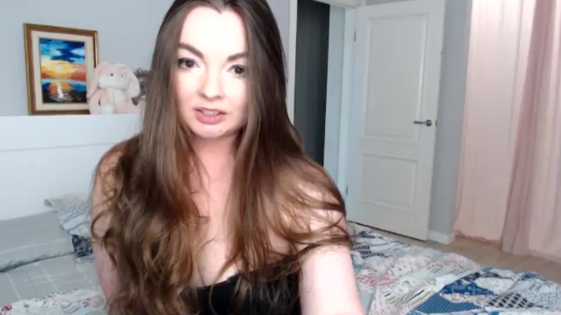 Gallery image thumbnail from HoneypotSpy's myfreecams stream on, 12/26/2024, 14:26 image 5 of 20