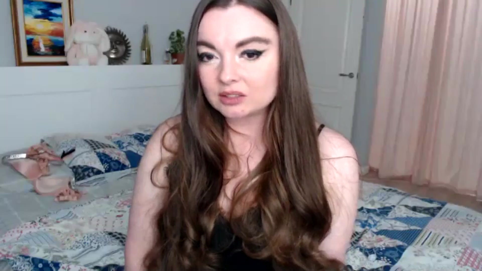 Gallery image thumbnail from HoneypotSpy's myfreecams stream on, 12/31/2024, 23:04 image 7 of 20