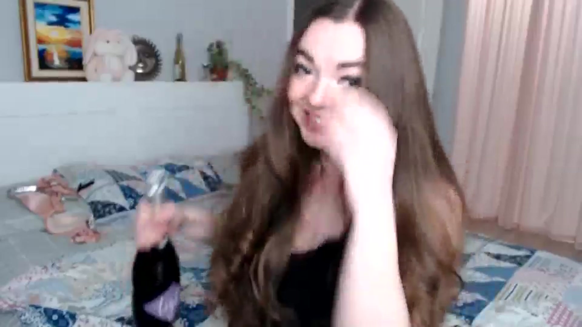 Gallery image thumbnail from HoneypotSpy's myfreecams stream on, 12/31/2024, 23:04 image 3 of 20