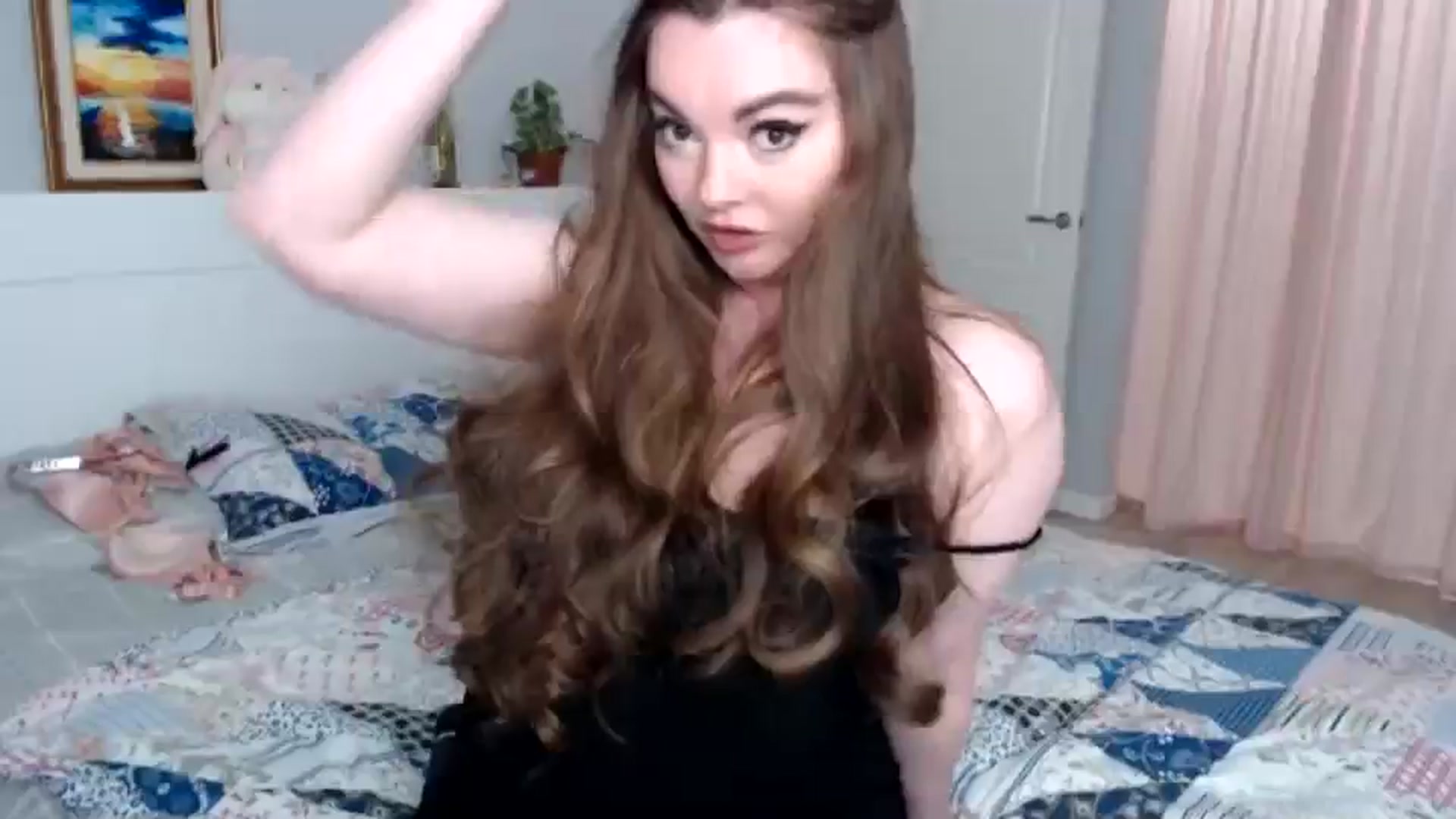 Gallery image thumbnail from HoneypotSpy's myfreecams stream on, 12/31/2024, 23:04 image 12 of 20